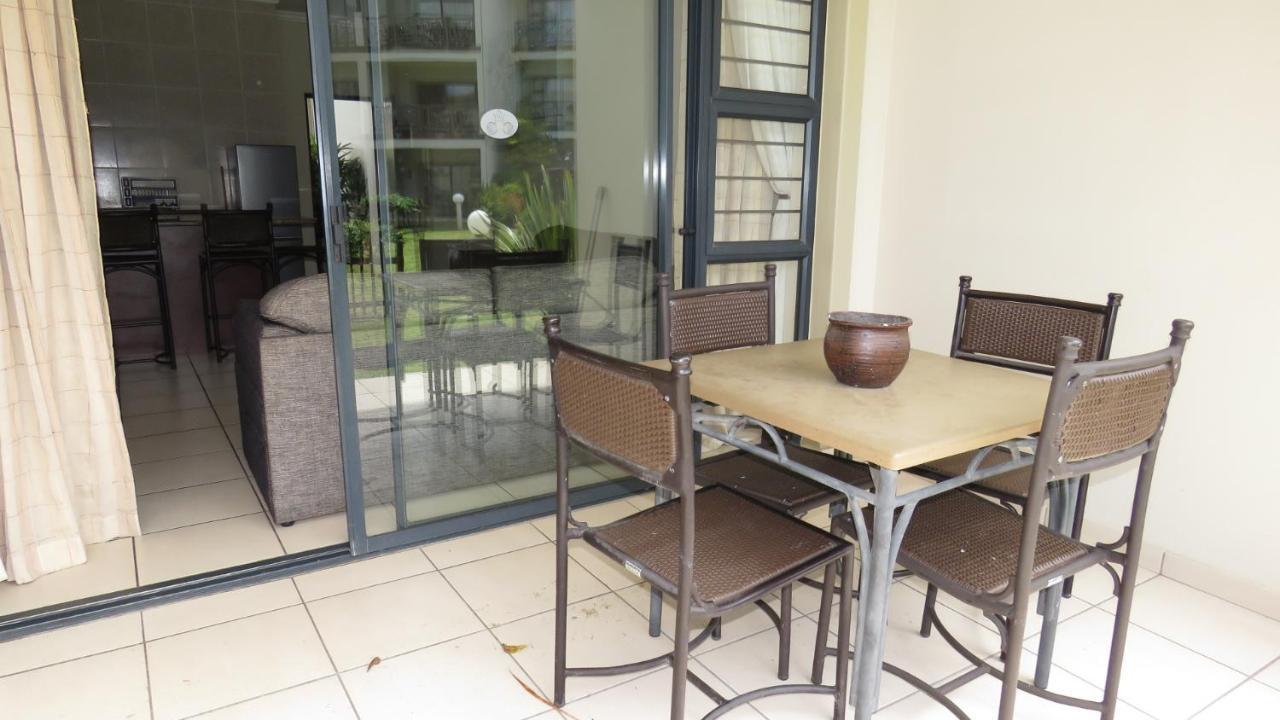 Apartment 7 Topanga Uvongo Beach